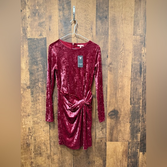 NWT GUESS Elegant Velvet Burgundy Dress medium - Picture 2 of 8